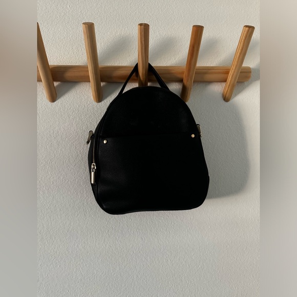 black backpack/ purse - Picture 3 of 9